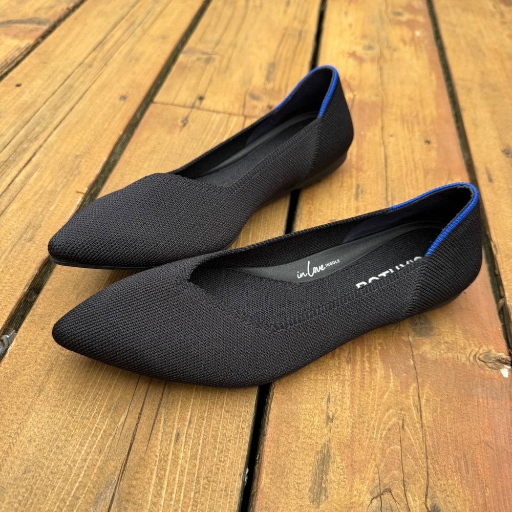Rothys The Point Flats Black Solid Pointed Toe Knit Shoes Size 6 In Love Insole